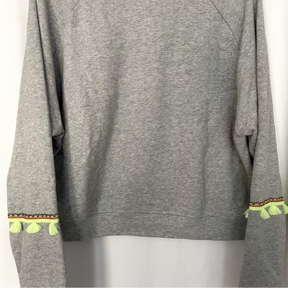 NWT Generation Love Devon Brocade Crew Neck Sweatshirt - Medium - Picture 5 of 7